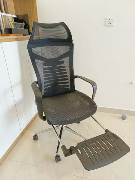 ghế xoay trưởng phòng vp019