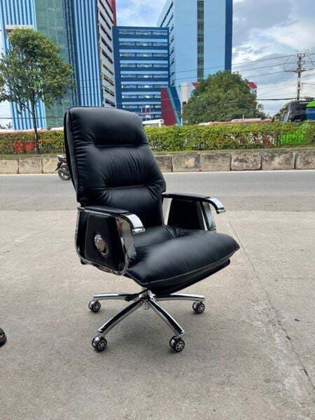 ghế giám đốc có kê chân gd002