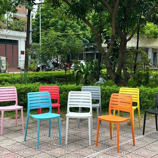 Ghế Nhựa Đúc Lưng Sọc Ngang