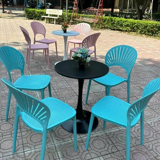 Ghế Nhựa Đúc Lưng Cánh Hoa