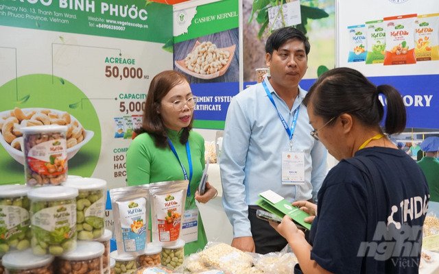Introducing Vietnamese agricultural products into the international distribution system