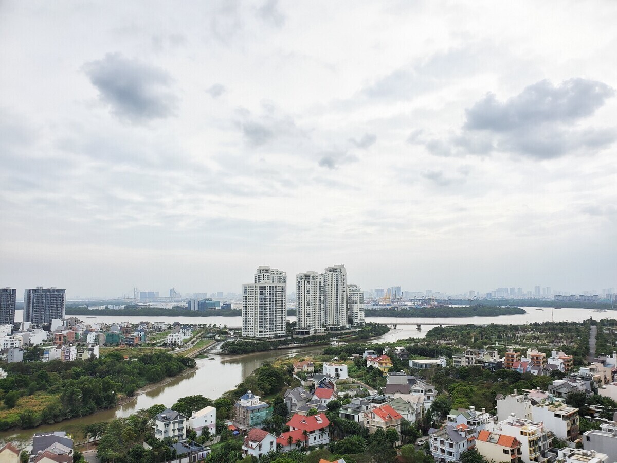 Cho thuê căn hộ 1pn +1 The Sun Avenue giá cực tốt 13,5 triệu 56m2