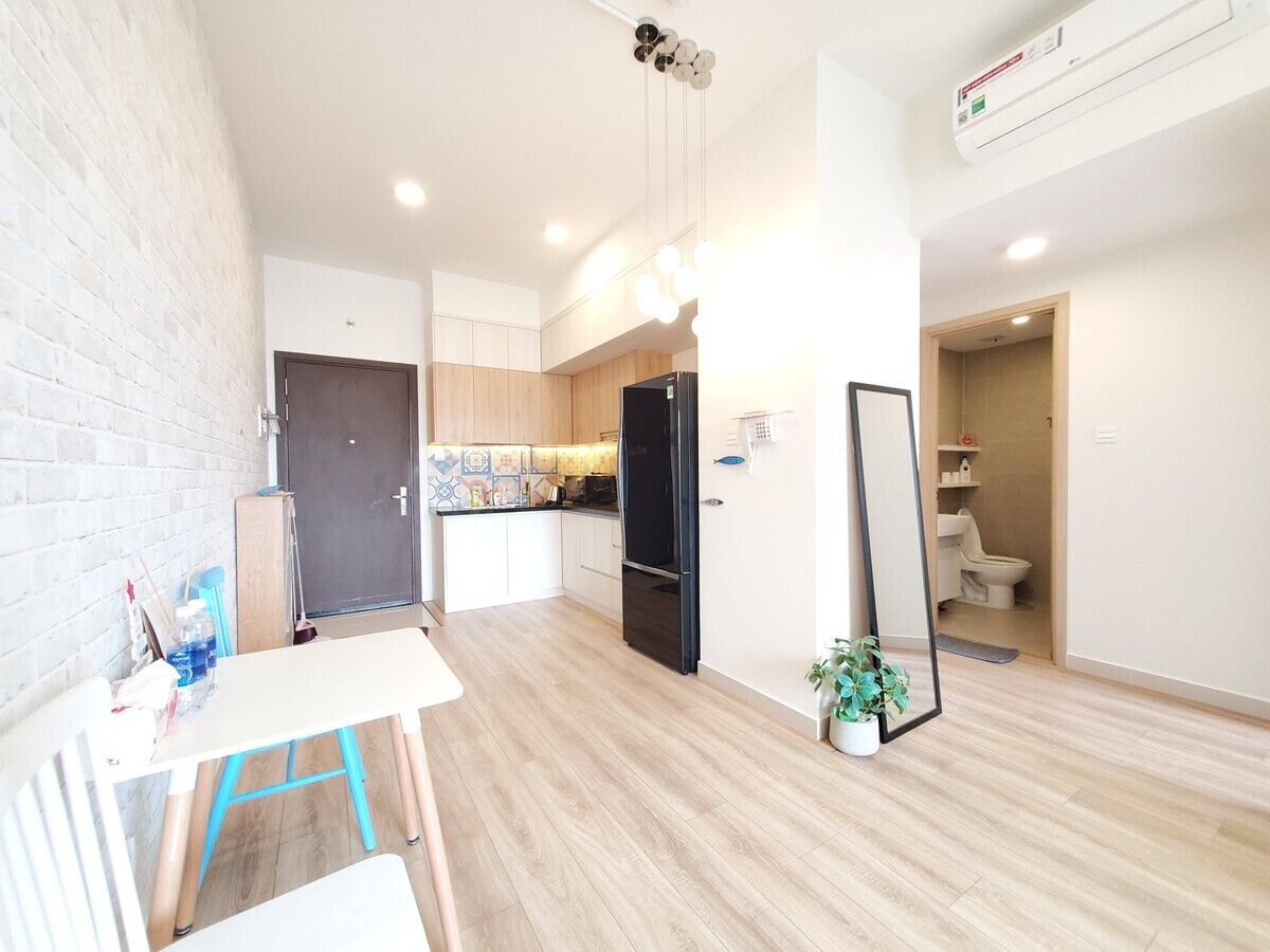 Cho thuê căn hộ 1pn +1 The Sun Avenue giá cực tốt 13,5 triệu 56m2