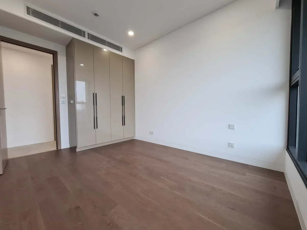 Cho thuê căn hộ 3PN 105m2 Nội Thất Cơ Bản The River Thủ Thiêm Quận 2