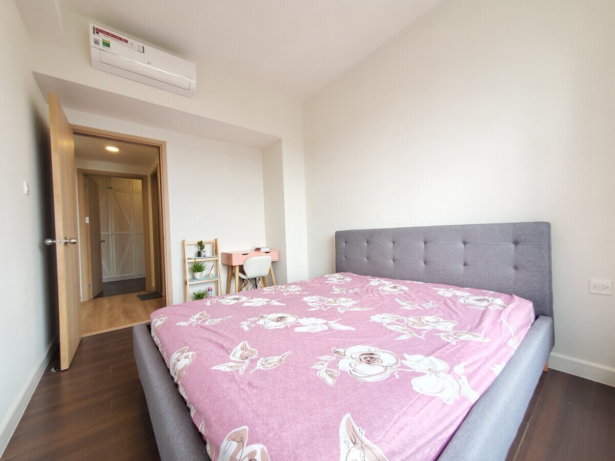 Cho thuê căn hộ 1pn +1 The Sun Avenue giá cực tốt 13,5 triệu 56m2