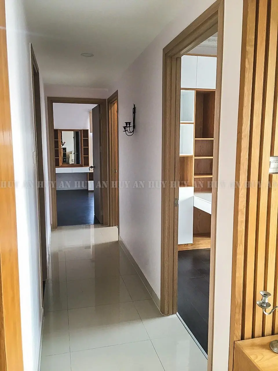 Bán gấp căn hộ 109m2 The Sun Avenue 3PN 2WC ngay tháp trung tâm Quận 2