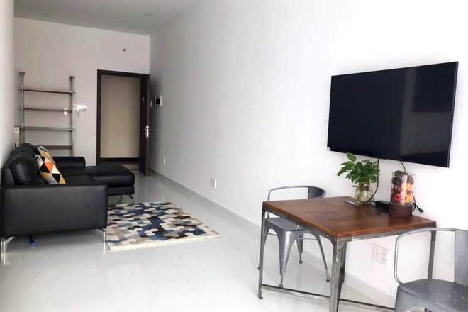 The Sun Avenue cho thuê studio full nội thất 41m2 tháp trung tâm