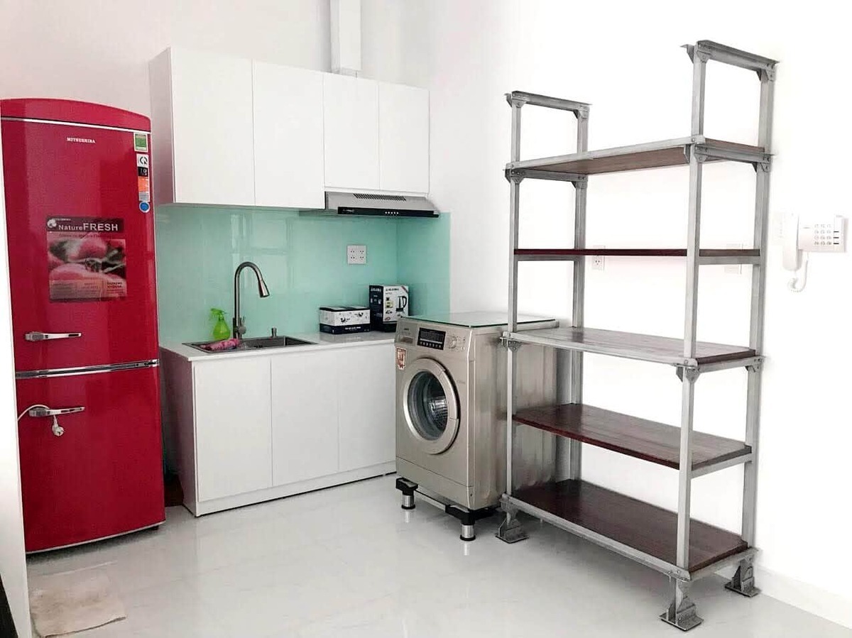 The Sun Avenue cho thuê studio full nội thất 41m2 tháp trung tâm