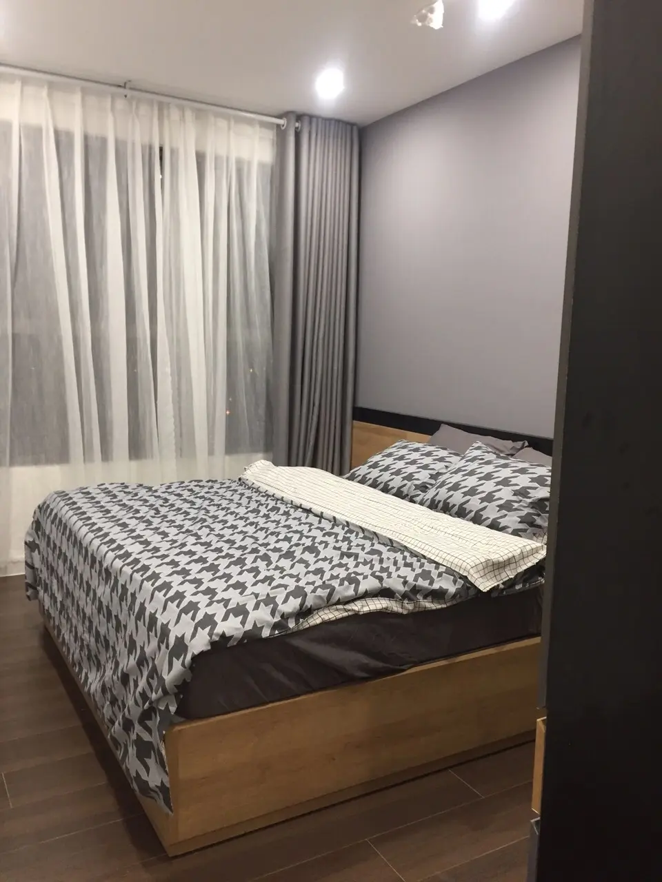 Cho thuê 1PN+1 The Sun Avenue Full nội thất cao cấp , Giá tốt Quận 2