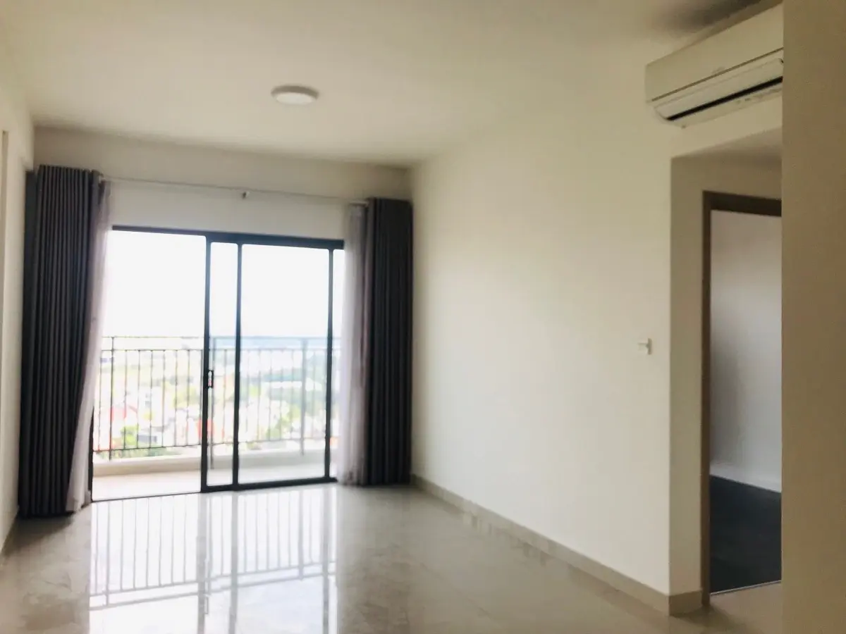 Căn hộ 3PN nội thất cơ bản The Sun Avenue cho thuê giá rẻ Quận 2