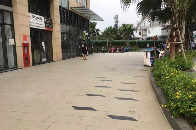 Cho thuê Shophouse Giá rẻ, Diện tích Rộng, Ngay Khối đế The Sun Avenue Quận 2