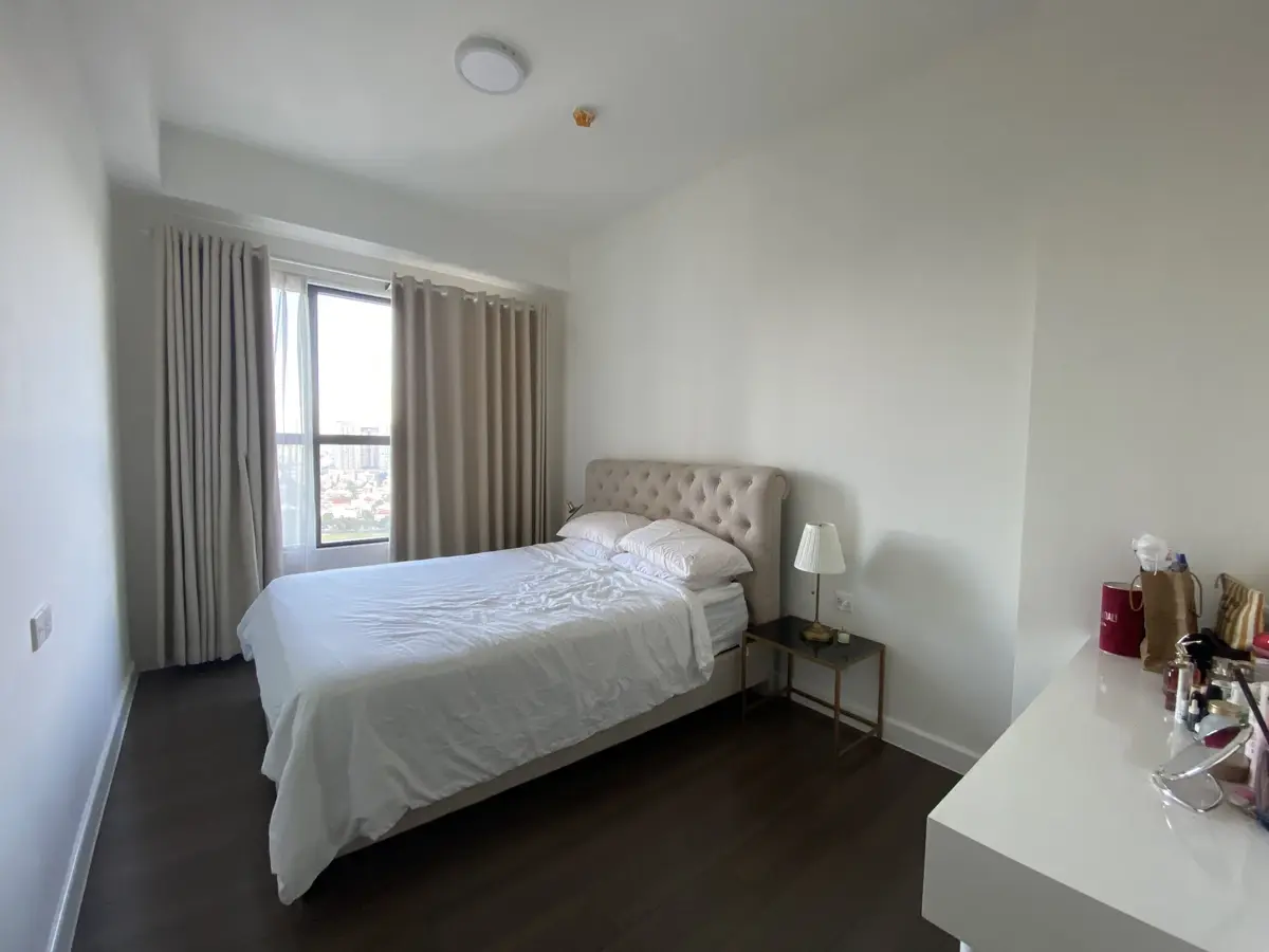 Bán căn hộ 1PN+1 Full nội thất hướng Đông Nam mát mẻ The Sun Avenue