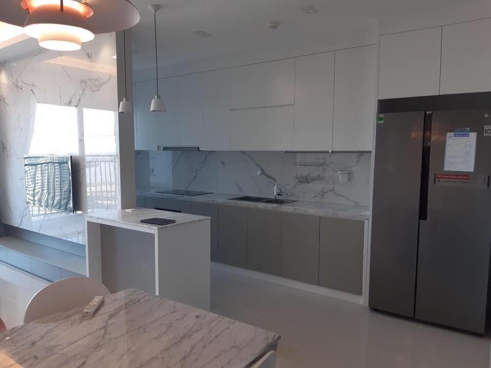 Cho thuê căn hộ 3PN 109m2 Tháp trung tâm view trực diện sông Sài Gòn Quận 2