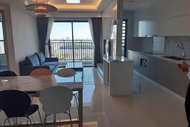 Cho thuê căn hộ 3PN 109m2 Tháp trung tâm view trực diện sông Sài Gòn Quận 2