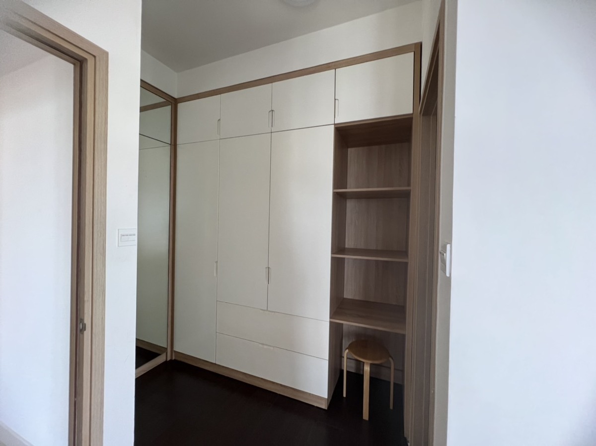 Chuyển nhượng 3PN giá 7,3 tỷ nội thất đầy đủ The Sun Avenue 105m2