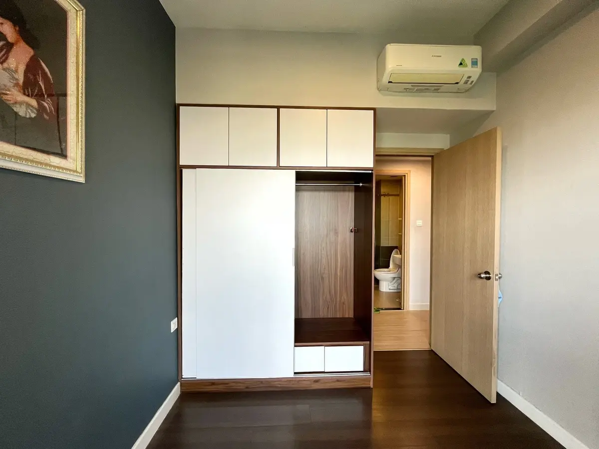 Bán gấp căn hộ 2PN The Sun Avenue Full nội thất giá rẻ Quận 2