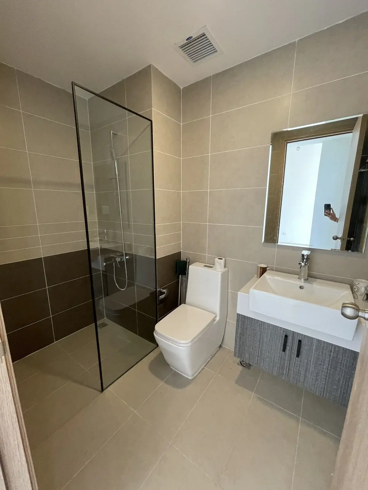 The Sun Avenue cho thuê căn 1pn 1wc giá 13 triệu/tháng nội thất mới đẹp 51m2