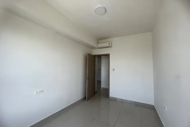 Văn phòng 51m2 có ngăn 1 phòng riêng cho thuê 13 triệu/tháng có ban công