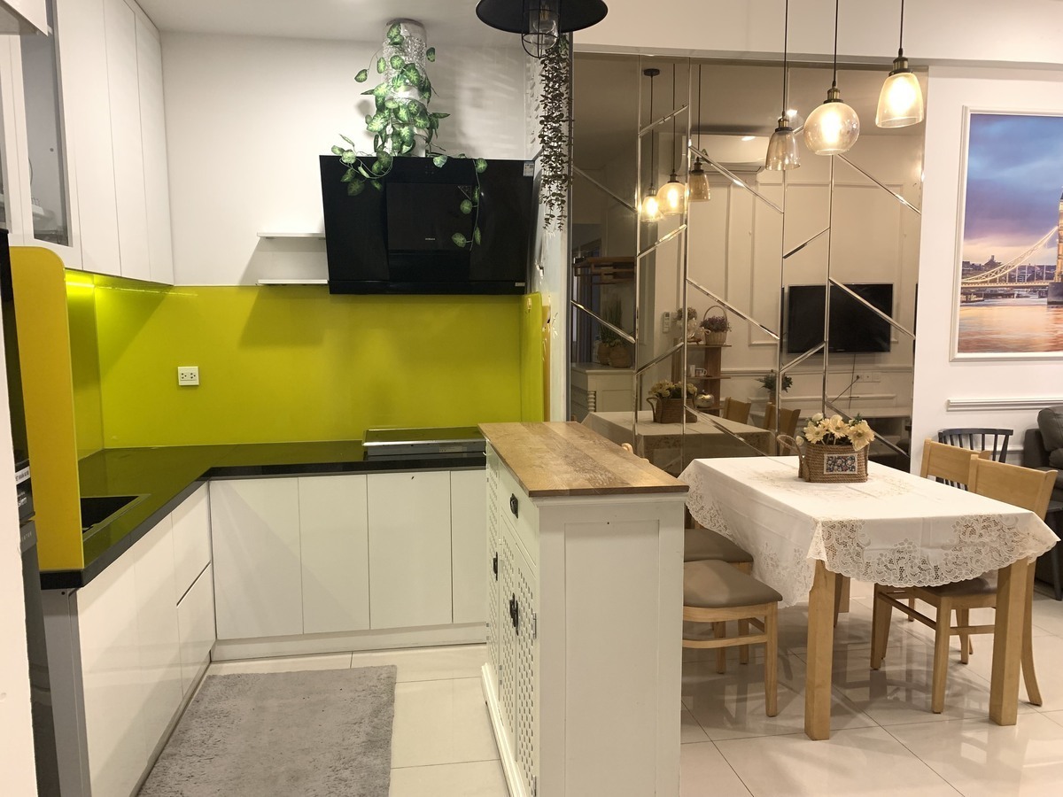 The Sun Avenue cho thuê 2PN giá 16 triệu nội thất đầy đủ View sông mát