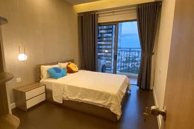 Bán căn hộ 3pn 2wc giá 7,3 tỷ nội thất full đầy đủ sẵn hợp đồng thuê The Sun Avenue