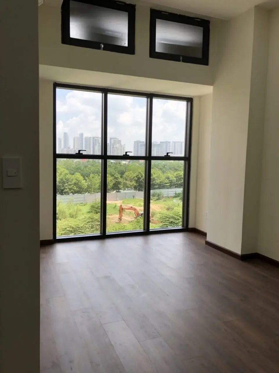 Cần cho thuê căn officetel The Sun Avenue giá 10 triệu thiết kế cơ bản 48m2