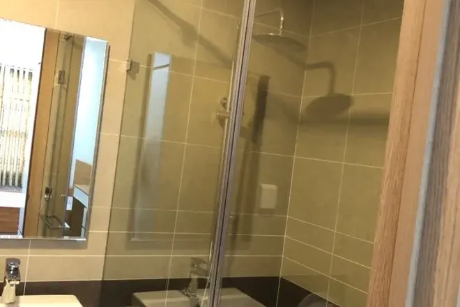 Cho thuê căn hộ 2pn nội thất dính tường giá 14 triệu 75m2 tầng cao mát