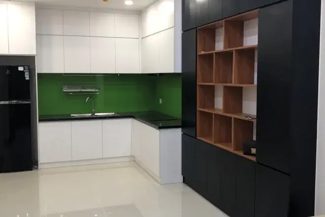 Cho thuê căn hộ 2pn nội thất dính tường giá 14 triệu 75m2 tầng cao mát