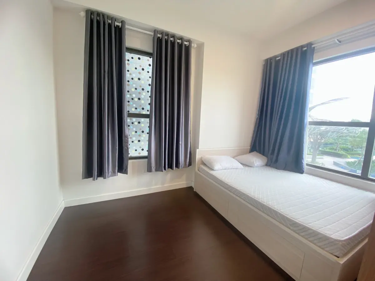 Cho thuê căn hộ The Sun Avenue giá thuê 19 triệu nội thất đầy đủ căn góc