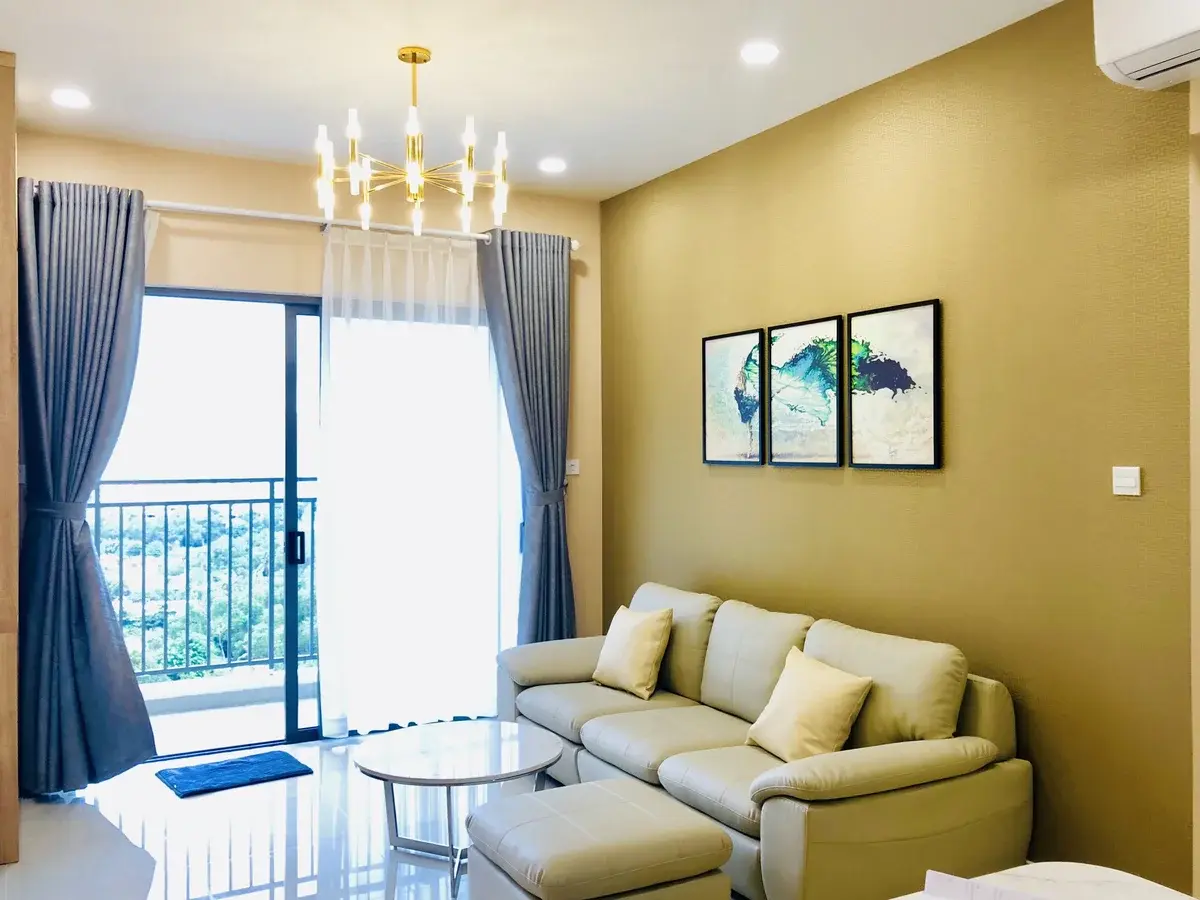 Căn hộ 3pn cho thuê full nội thất giá 20 triệu/ tháng căn góc view Landmark 81