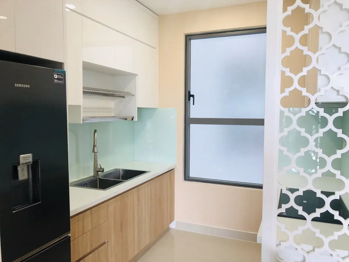 Căn hộ 3pn cho thuê full nội thất giá 20 triệu/ tháng căn góc view Landmark 81