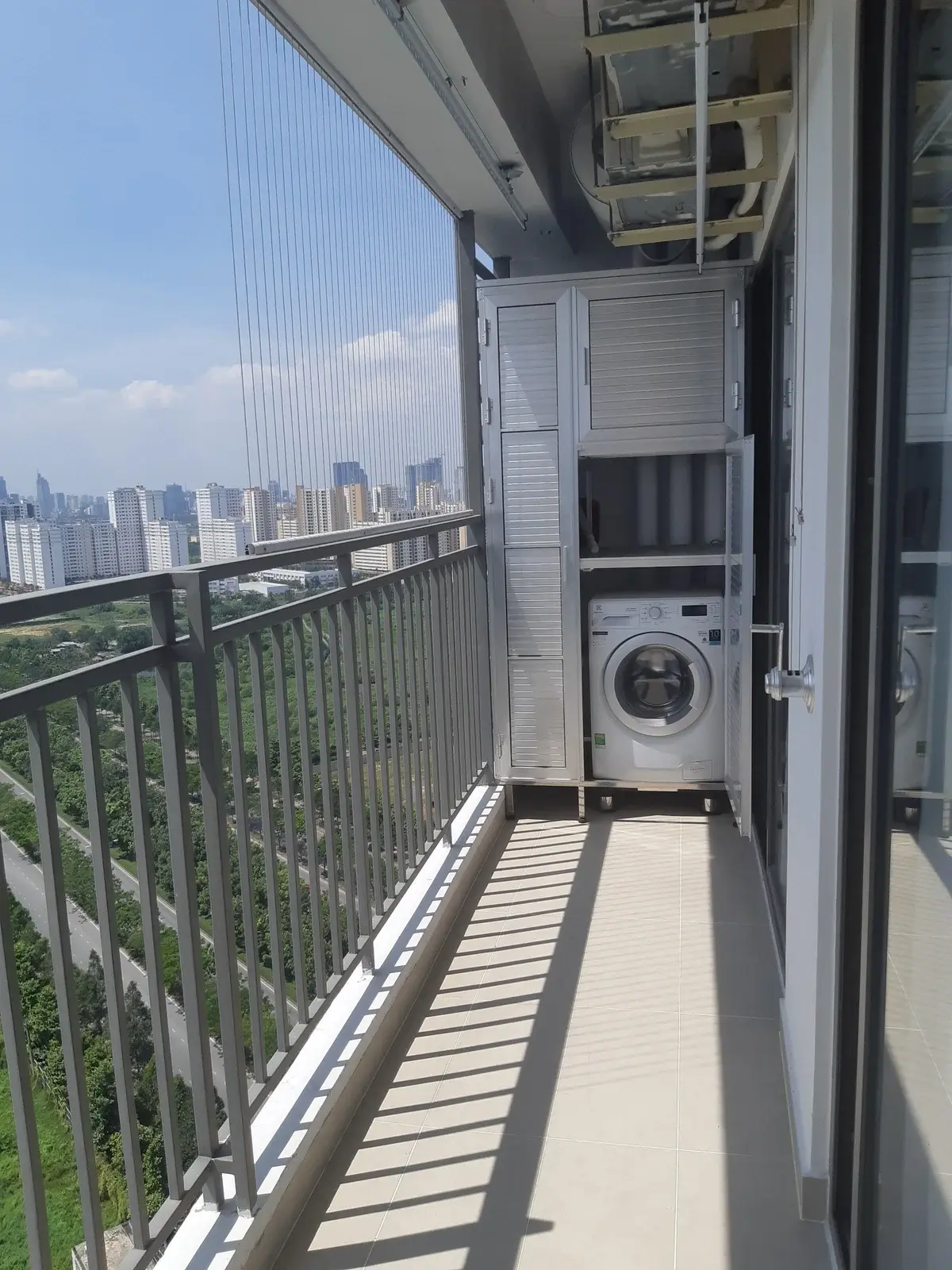 Cho thuê 3 phòng ngủ giá hợp lý 19 triệu bao phí 96m2 đầy đủ nội thất