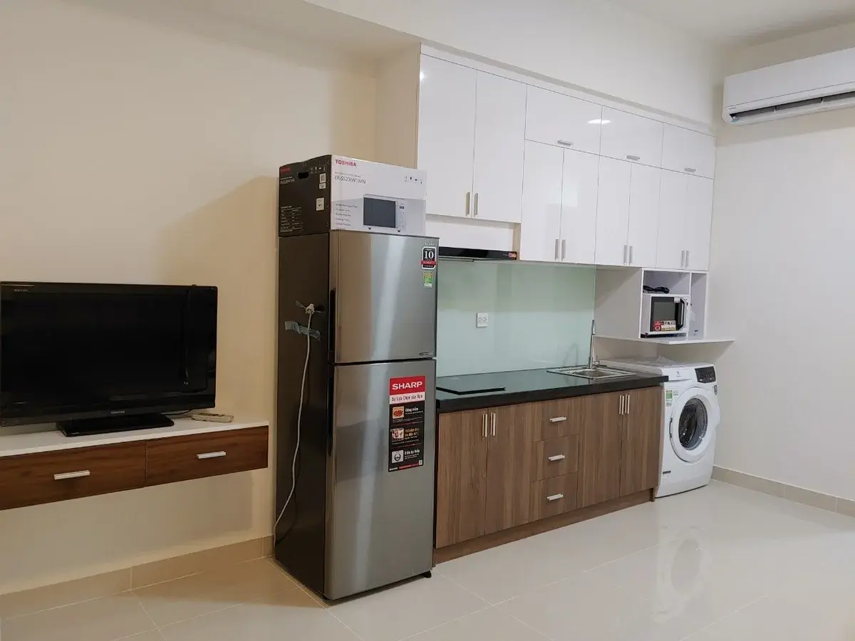 Tìm gia chủ mới cho studio 31m2 giá bán 1,9 tỷ nội thất đầy đủ