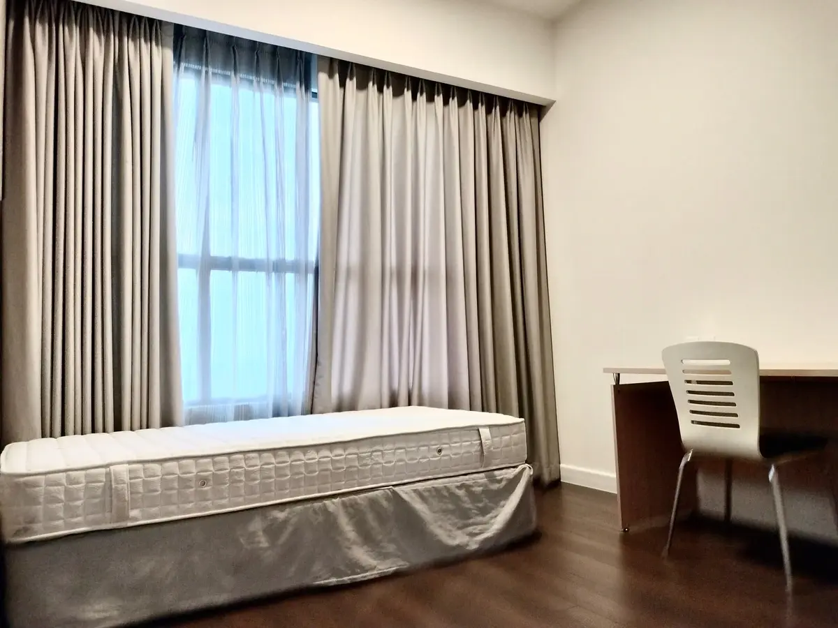 Cho thuê căn 3pn The Sun Avenue giá thuê 19 triệu ban công rộng thoáng