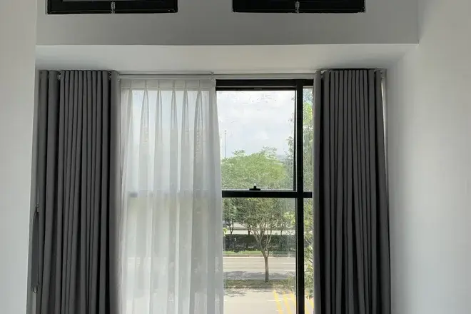 Cho thuê văn phòng 34m2 giá 8 triệu nội thất cơ bản sẵn 2 máy lạnh The Sun Avenue