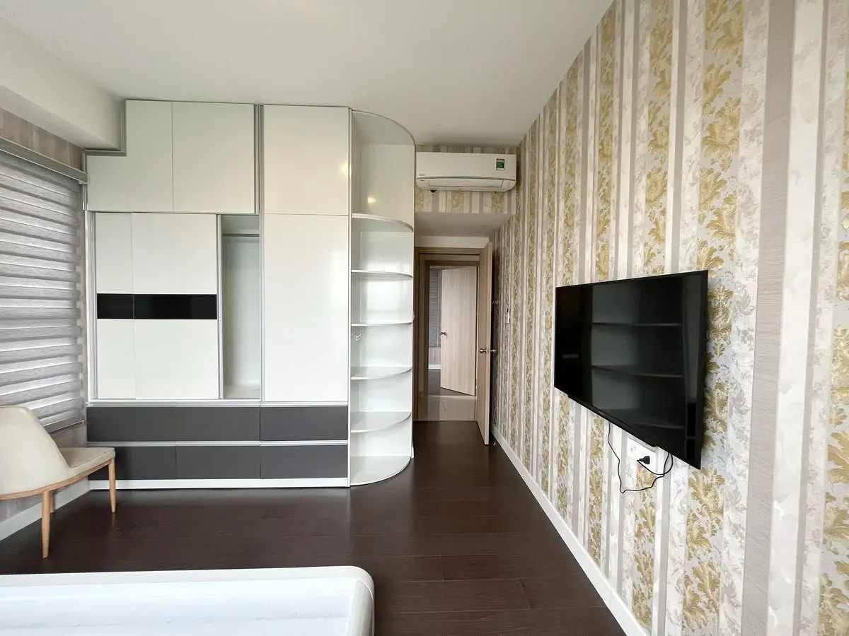 Chuyển nhượng 3 phòng ngủ giá 6,35 tỷ view Landmark 81 tuyệt đẹp