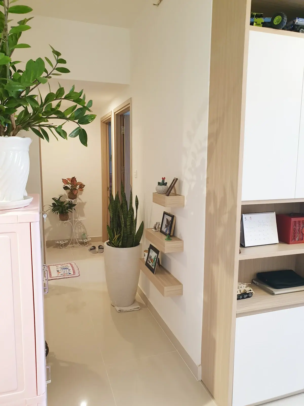 Bán căn hộ 2PN Full nội thất cao cấp The Sun Avenue Lầu cao view thoáng