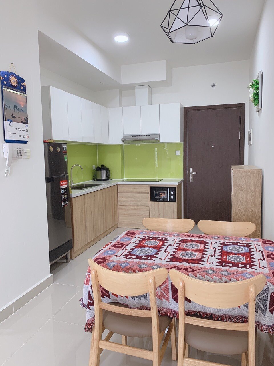 Cho thuê căn hộ 2pn 1wc The Sun Avenue full nội thất 56m2