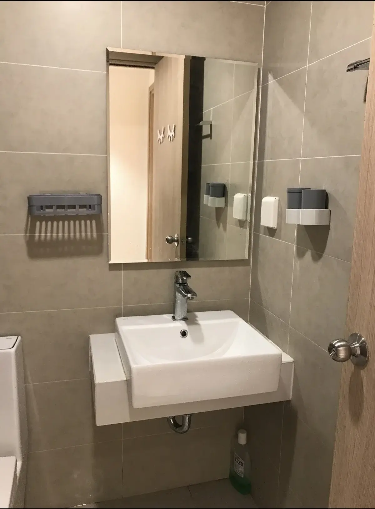 Cho thuê căn hộ 1pn The Sun Avenue giá 11 triệu nội thất cơ bản view sông