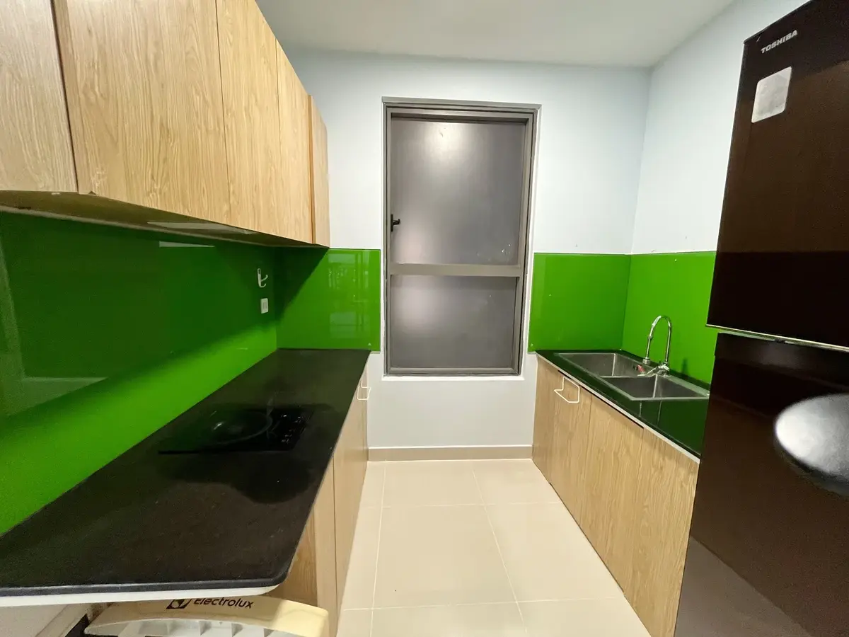 Cho thuê 3pn The Sun Avenue giá 17 triệu nội thất cơ bản có thêm ít đồ dùng 89m2