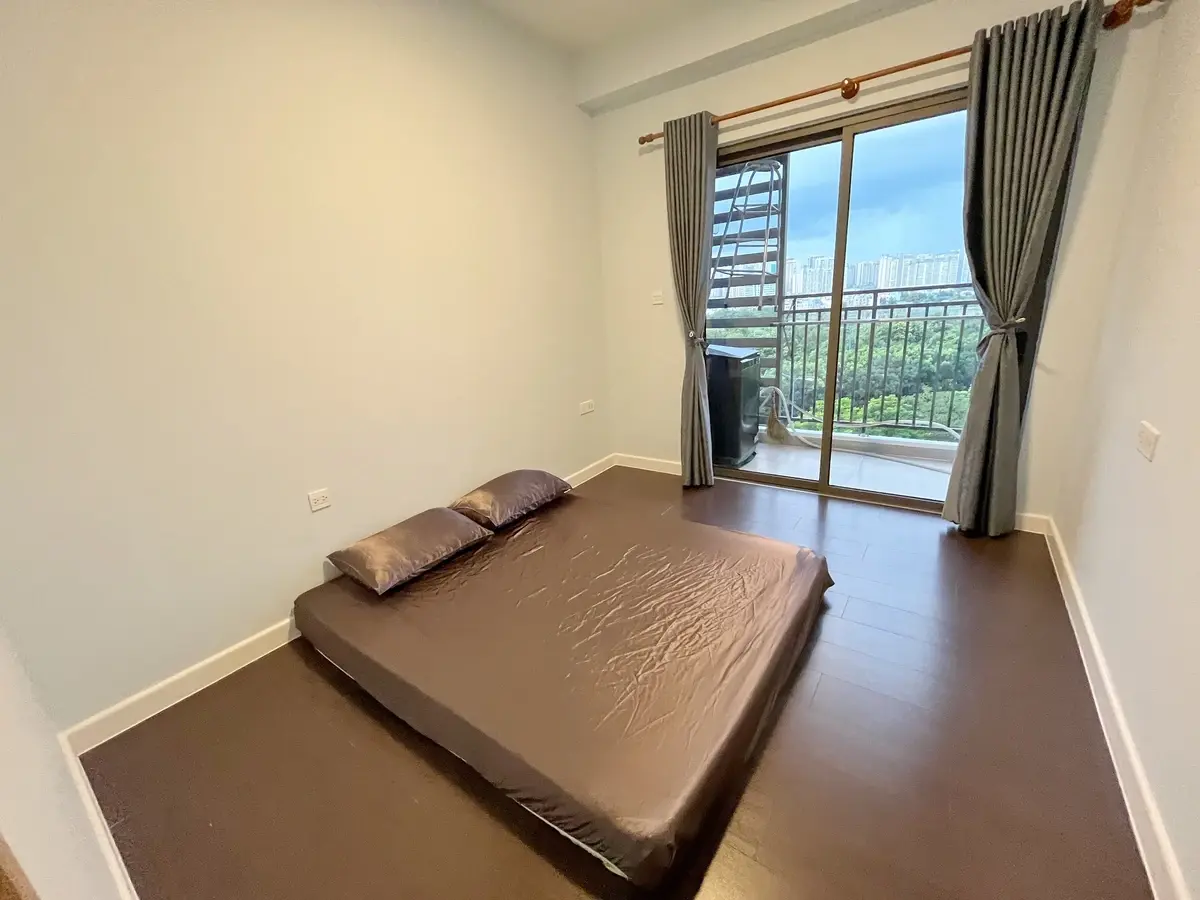 Cho thuê 3pn The Sun Avenue giá 17 triệu nội thất cơ bản có thêm ít đồ dùng 89m2