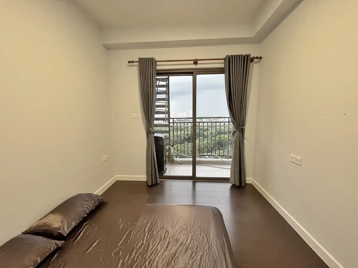 Cho thuê 3pn The Sun Avenue giá 17 triệu nội thất cơ bản có thêm ít đồ dùng 89m2