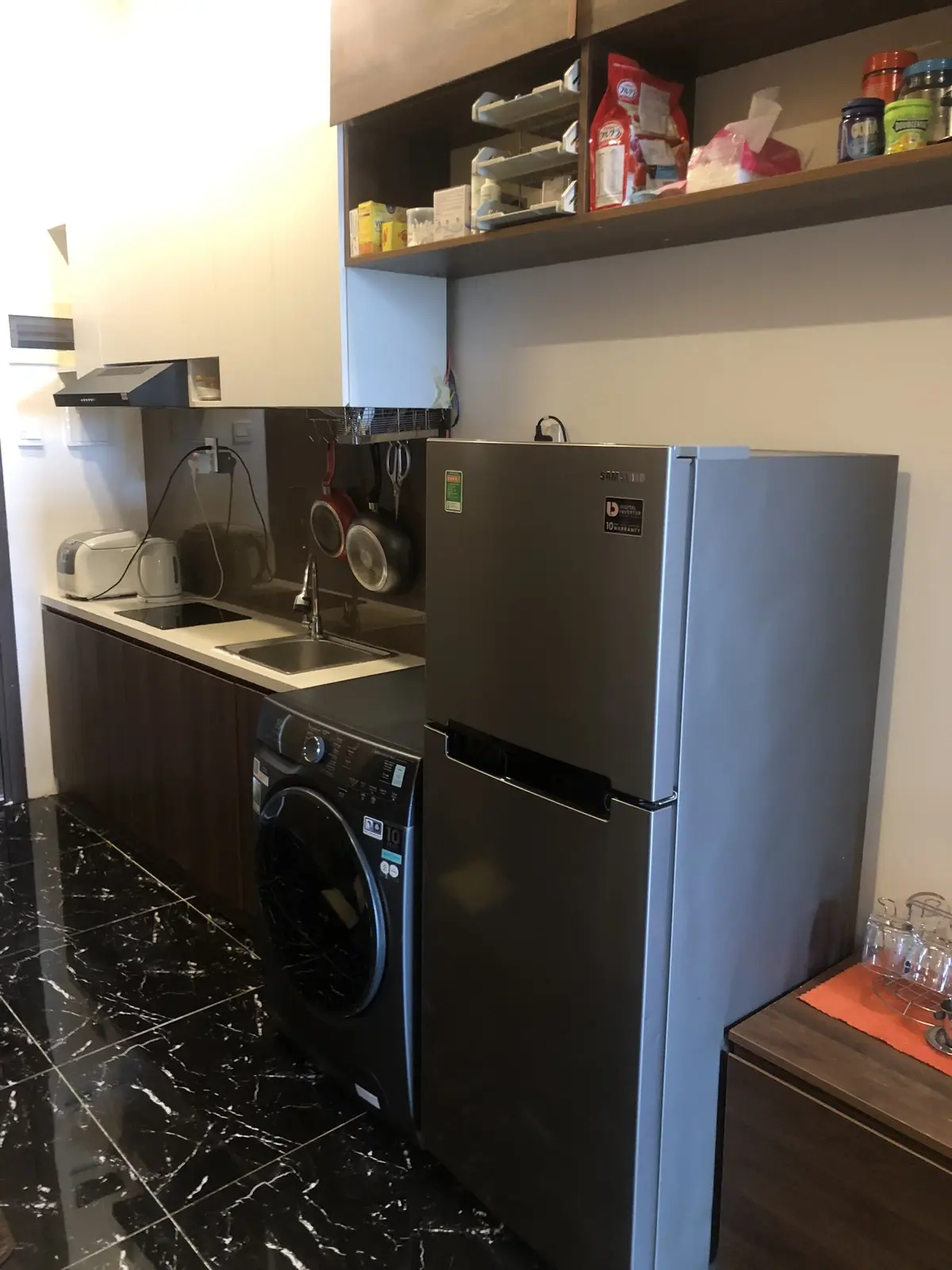 Bán studio full nội thất cao cấp GIÁ HỢP LÝ 2,2 tỷ The Sun Avenue diện tích 35m2