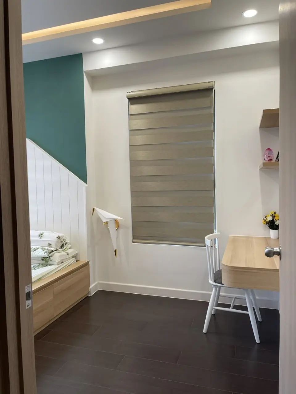 Căn 3pn The Sun Avenue cần cho thuê giá 21 triệu bao phí 96m2 full nội thất