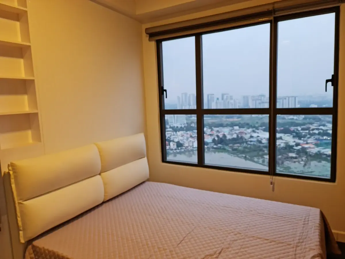 Bán căn hộ 3 phòng ngủ đầy đủ nội thất đẹp 96m2 giá 6,5 tỷ view sông