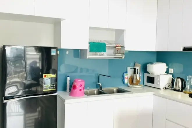 Cho thuê căn 2pn The Sun Avenue giá 17 triệu nội thất đầy đủ tháp trung tâm