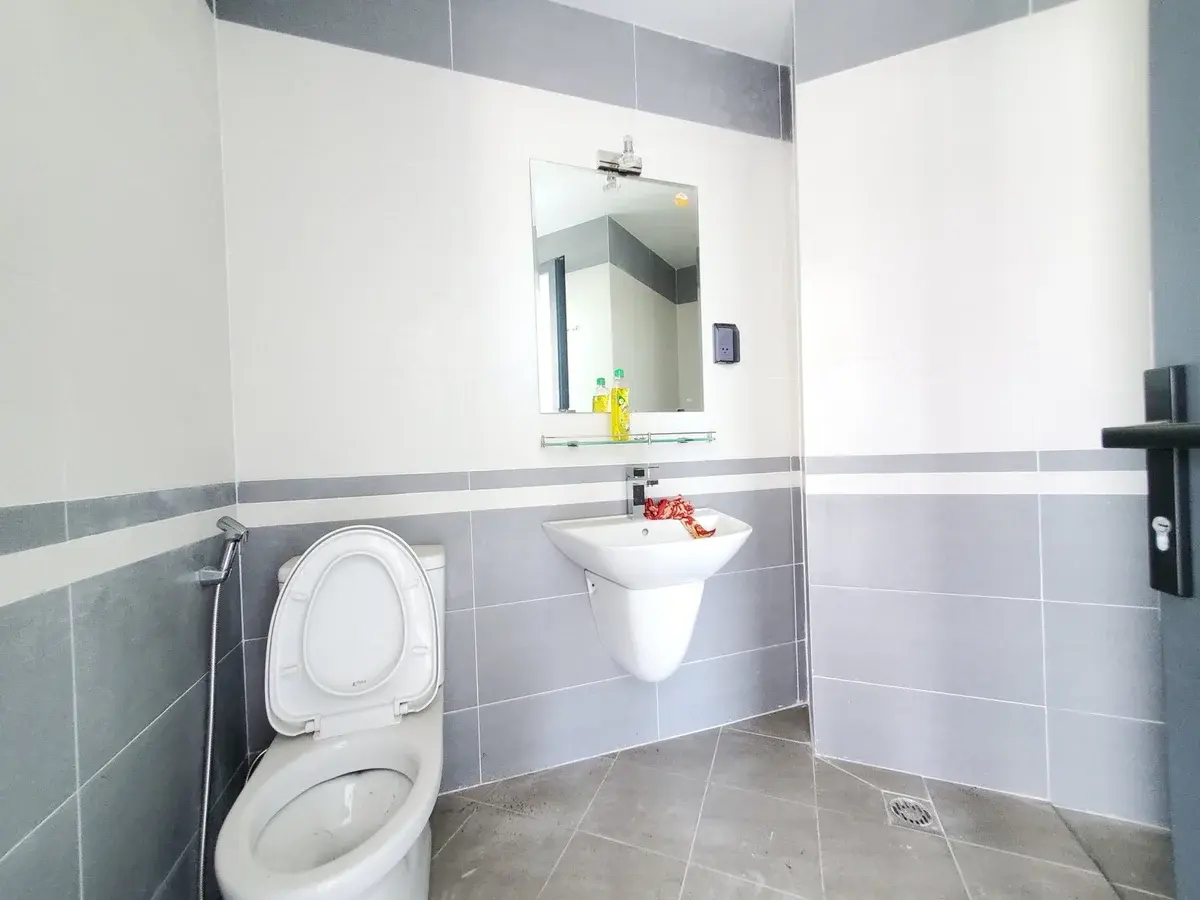 Chủ gửi cho thuê căn văn phòng The Sun Quận 2 50m2 giá 12 triệu căn góc