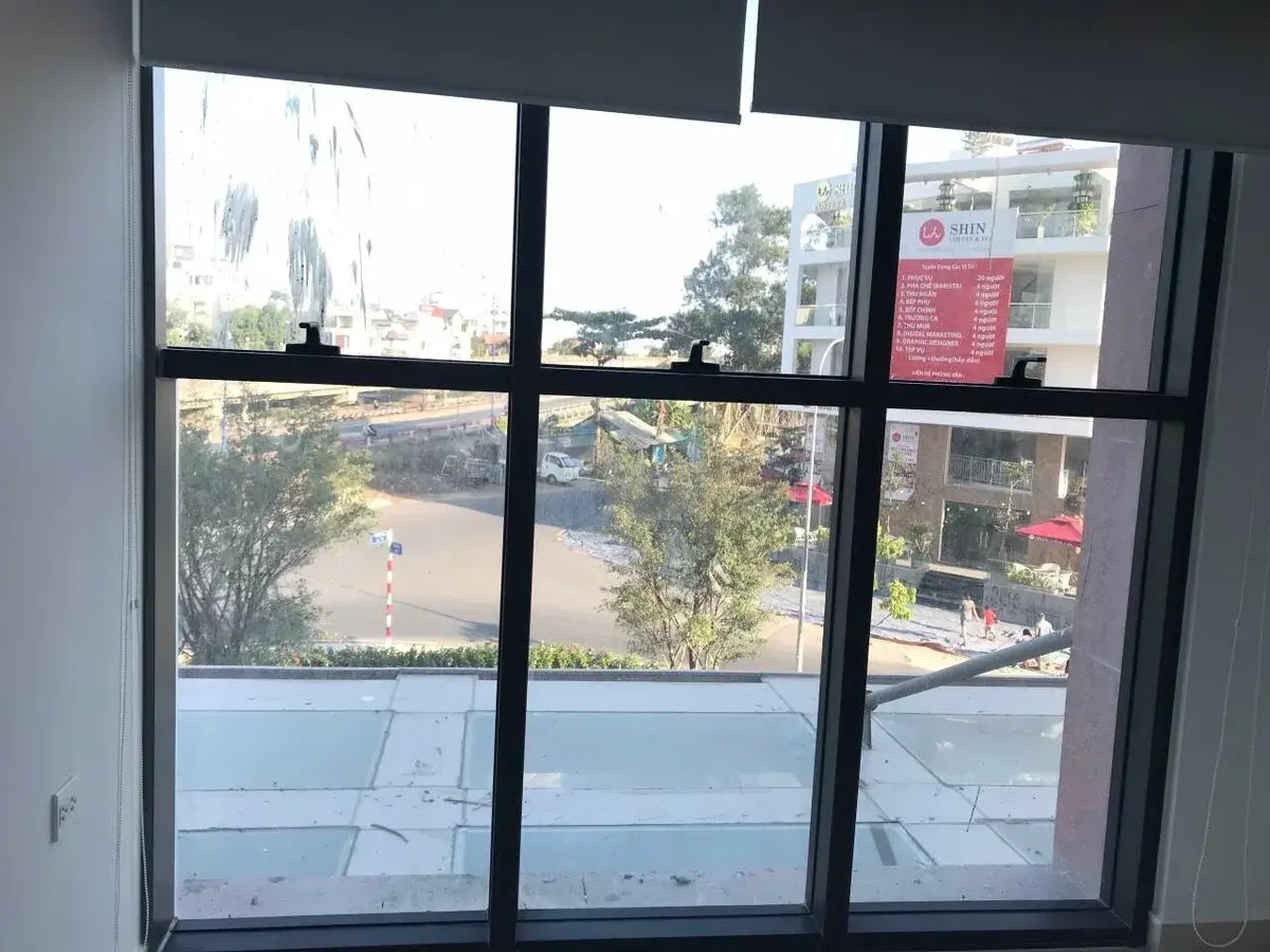 Officetel The Sun Avenue cho thuê nội thất cơ bản 11 triệu 47m2 có ngăn 1 phòng