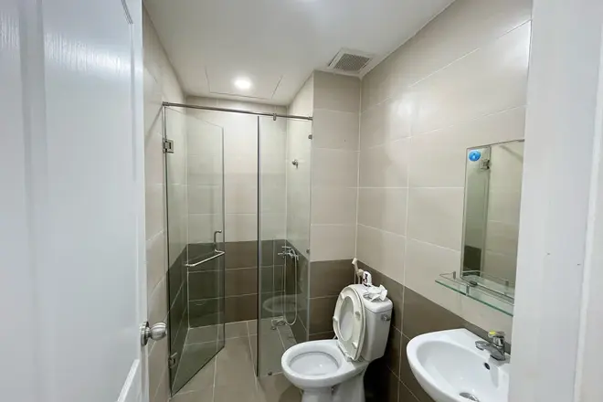 Văn phòng cho thuê full bàn ghế nhà đẹp mới giá tốt 12 triệu bao phí - 46m2