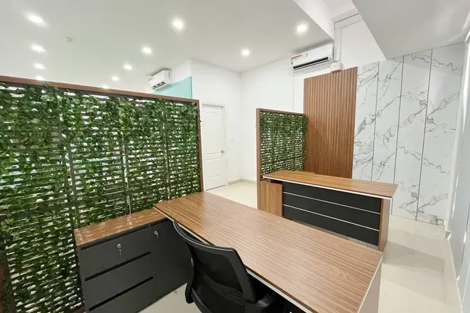 Văn phòng cho thuê full bàn ghế nhà đẹp mới giá tốt 12 triệu bao phí - 46m2