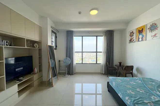 Chuyển nhượng căn hộ 31m2 The Sun Avenue giá 1,95 tỷ kèm nội thất